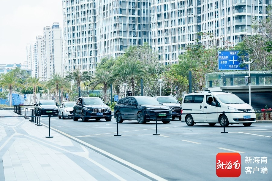 从免费停车到暖心礼袋 三亚把“宠粉”落到实处