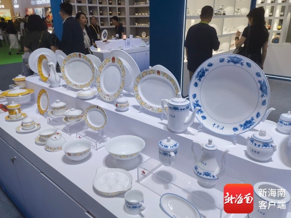 星空体育科技：从消博会展台到全球货架：国货出海正当时丨“潮”这看消博(图1)