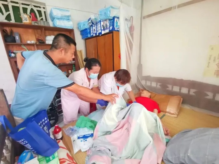 插入图片