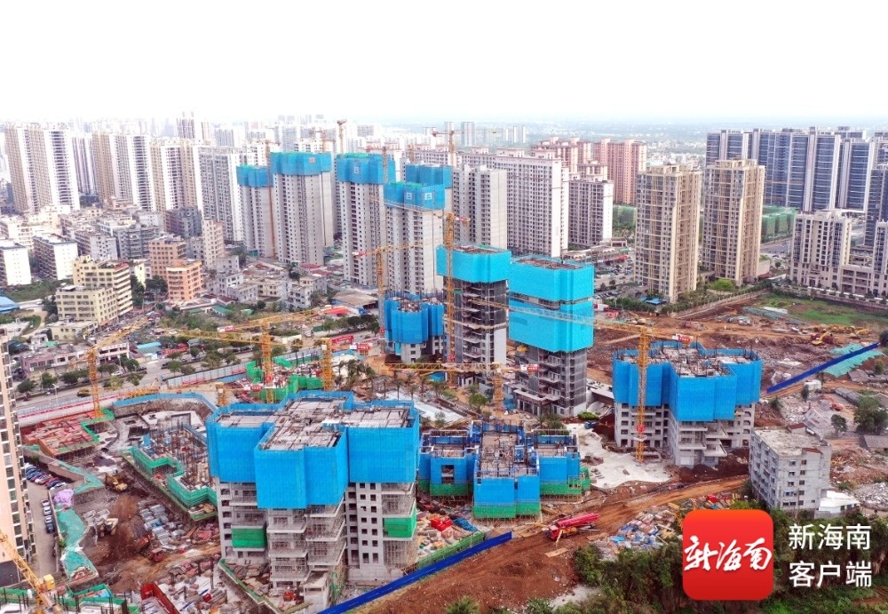 瞰海南丨海口迈瀛片区城市更新项目首批11栋住宅楼封顶-南海网